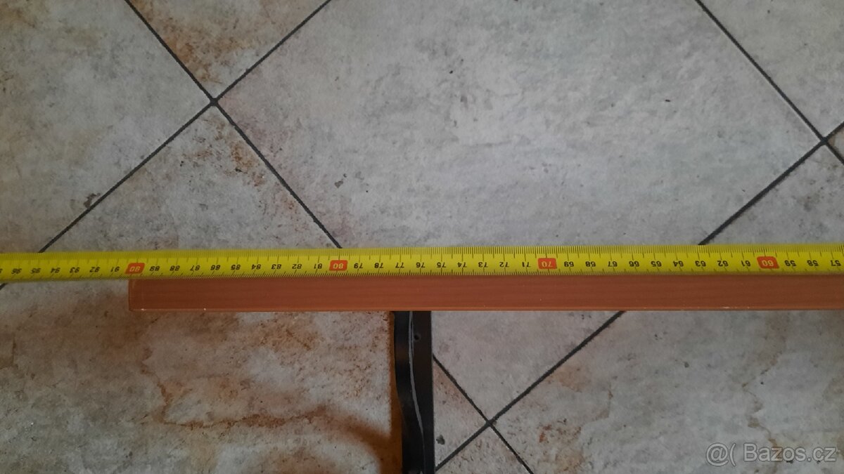 Police na kovarskych konzolích - 4