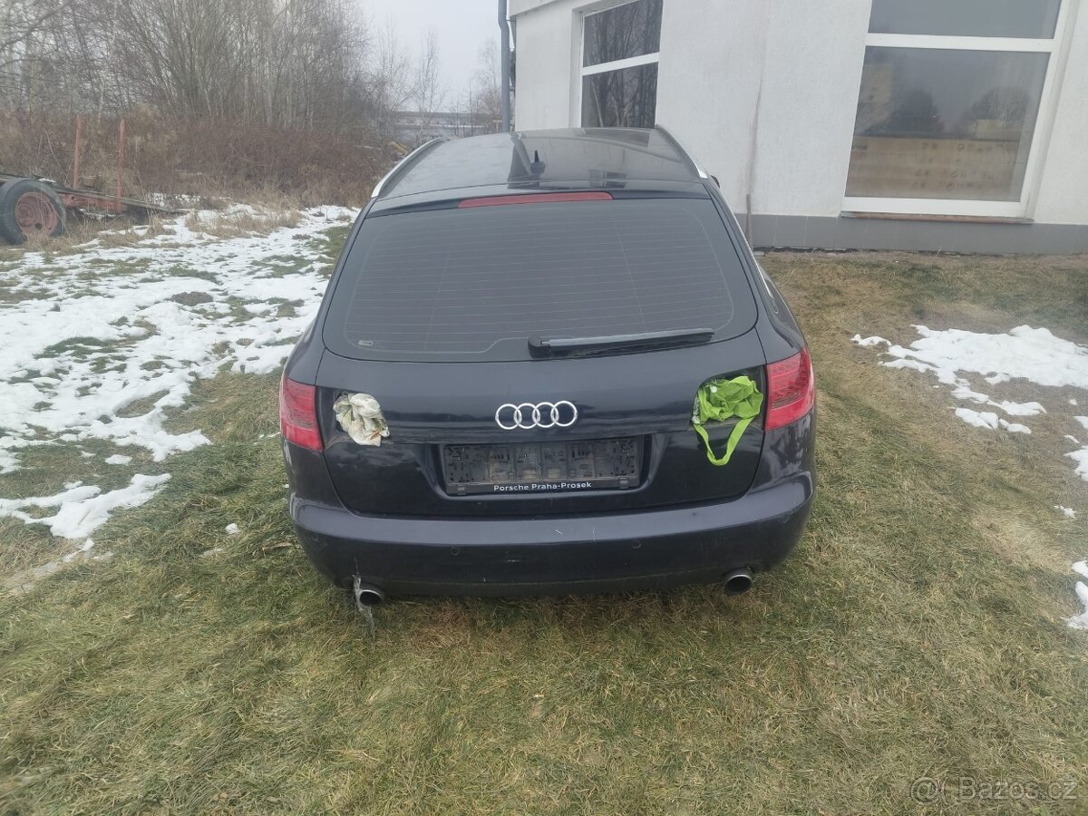 Audi A6C6 4,2fsi na náhradní díly - 4