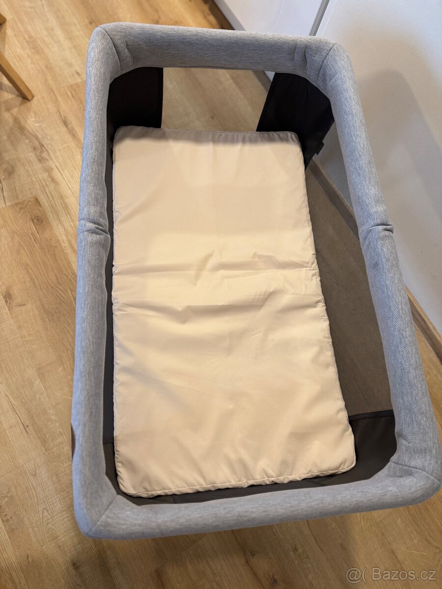 Prodam cestovní postýlku značky Maxi Cosi - 4