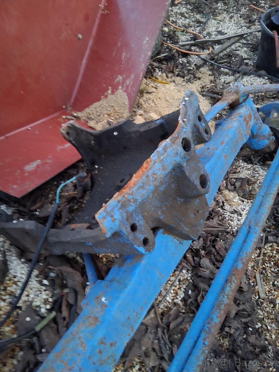 Zetor 25 predni naprava - 4