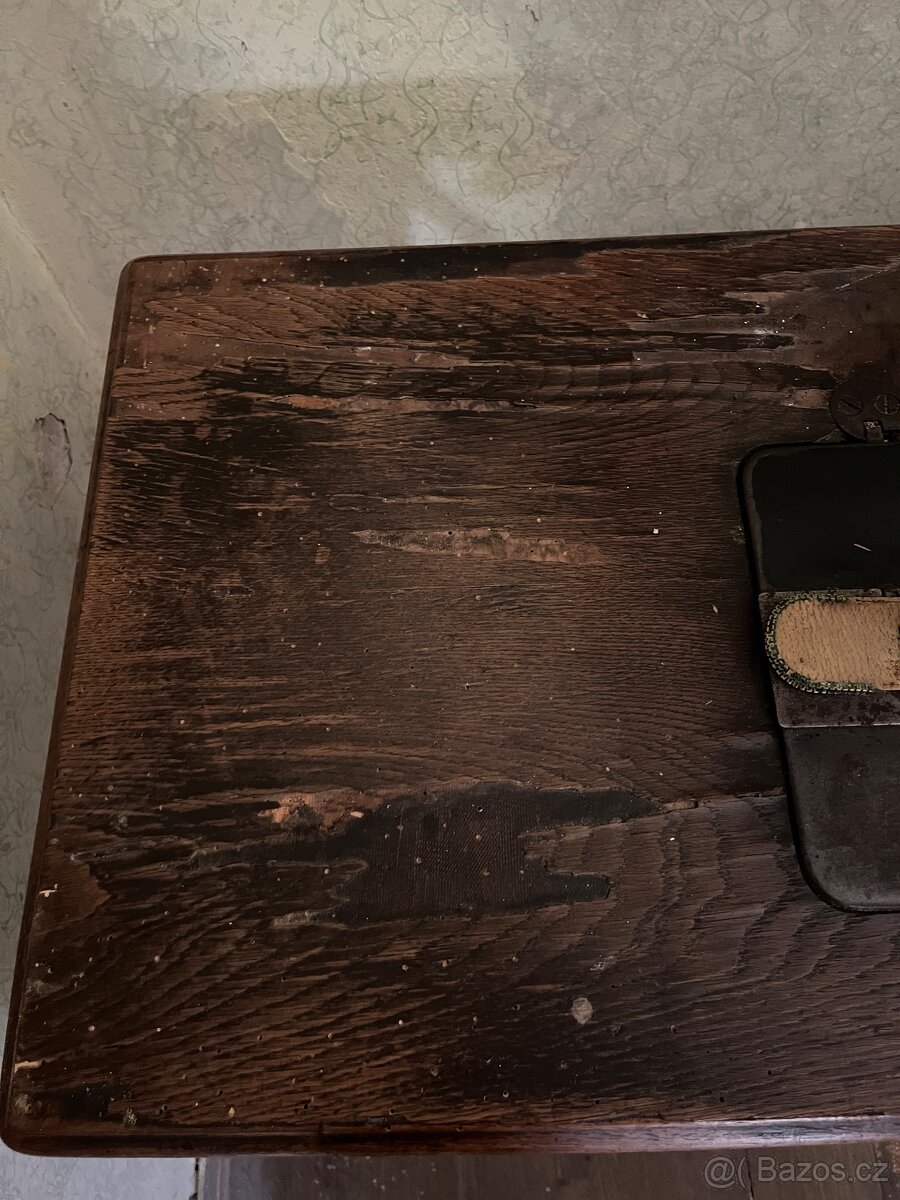 Starozitny sici stroj Singer - 4