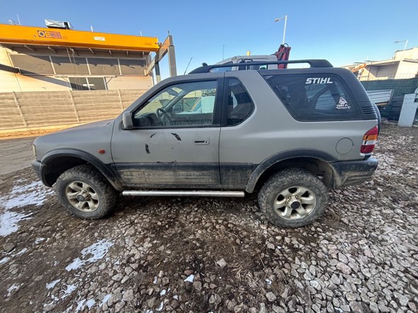 Nahradni díly opel frontera - 4