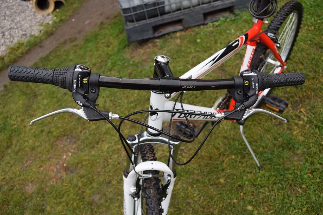 Horské jízdní kolo, odpružená vidlice - 4