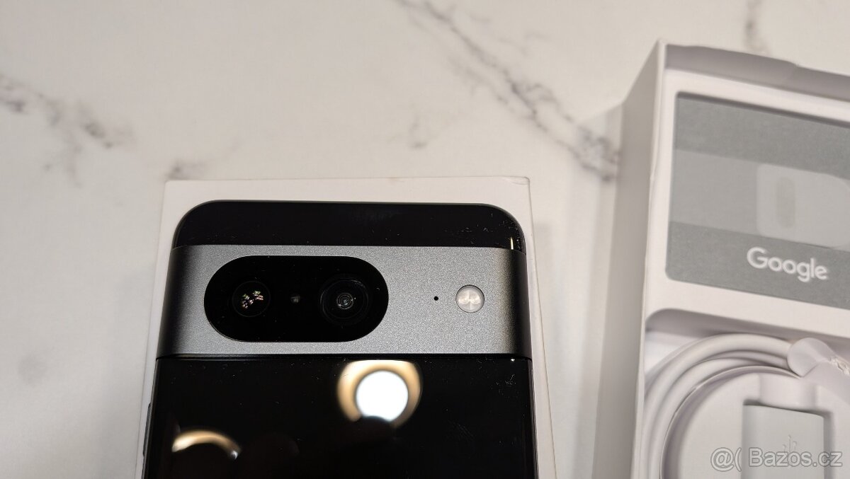 Google Pixel 8 TOP stav s origo příslušenstvím - 4