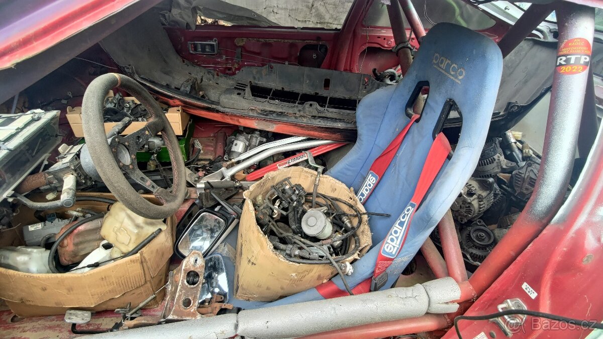 CRX autokros kastle + díly - 4