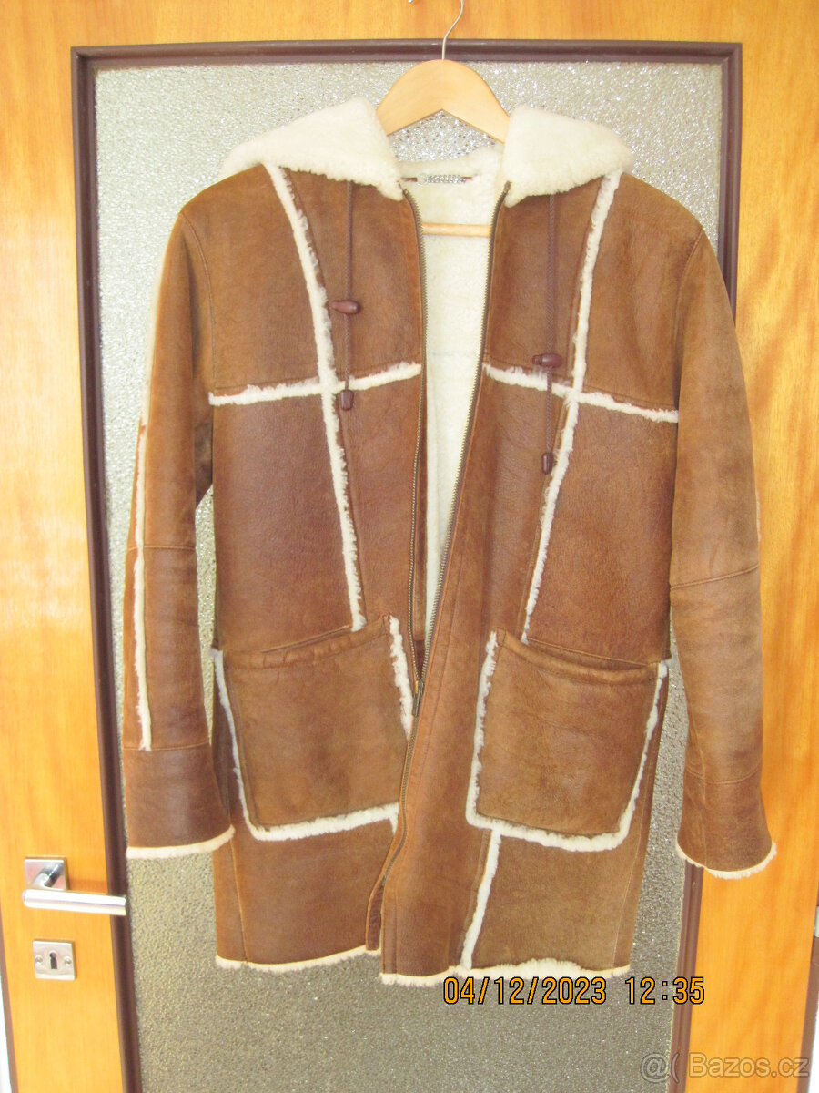 Kožešinový kabátek vel. 140 - 4