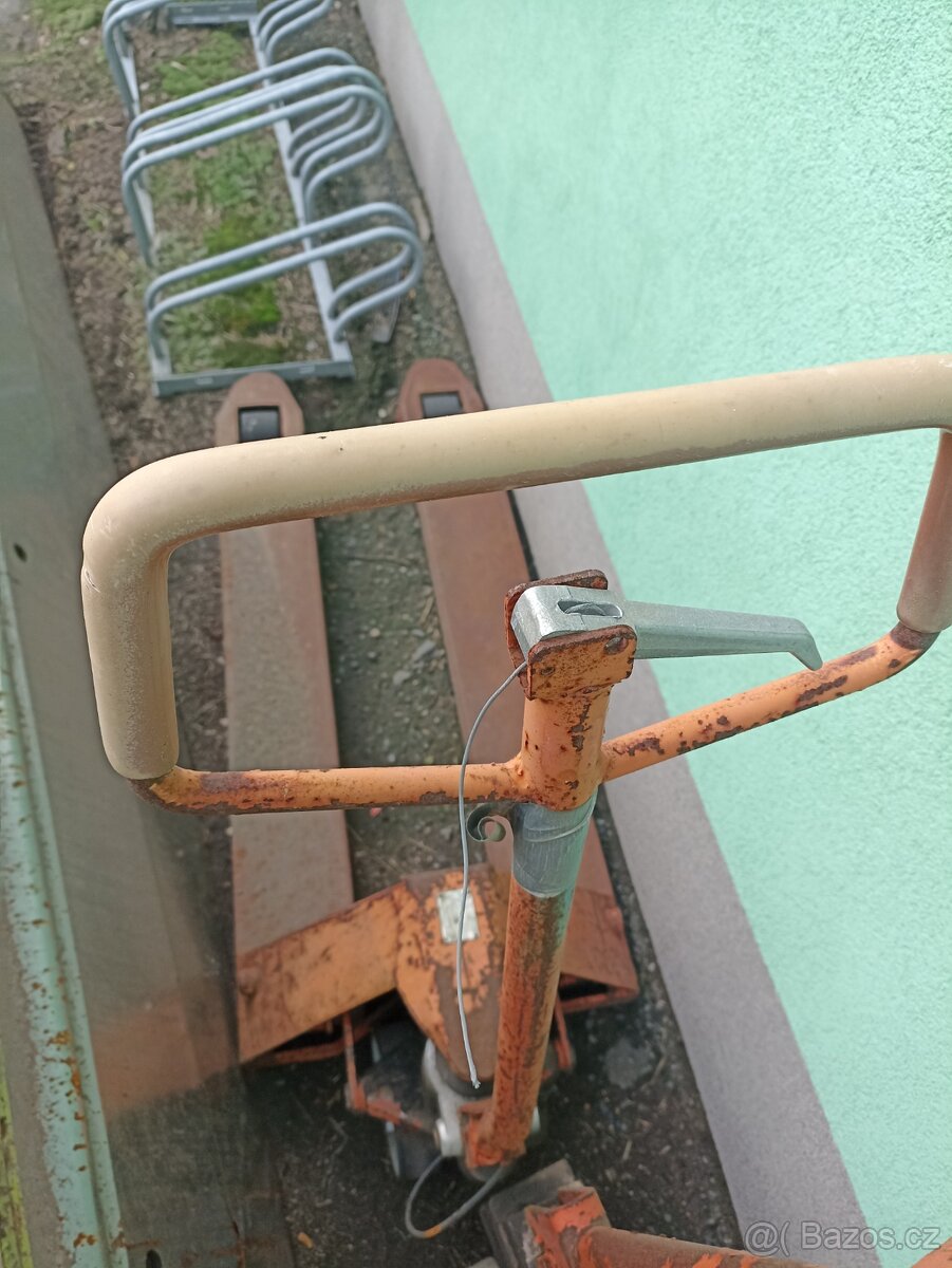 Paletový vozík - 4