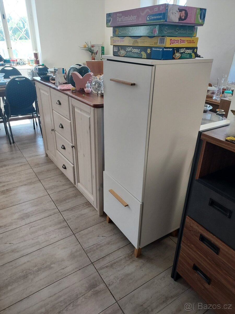 Komoda ze šuplikem - 4