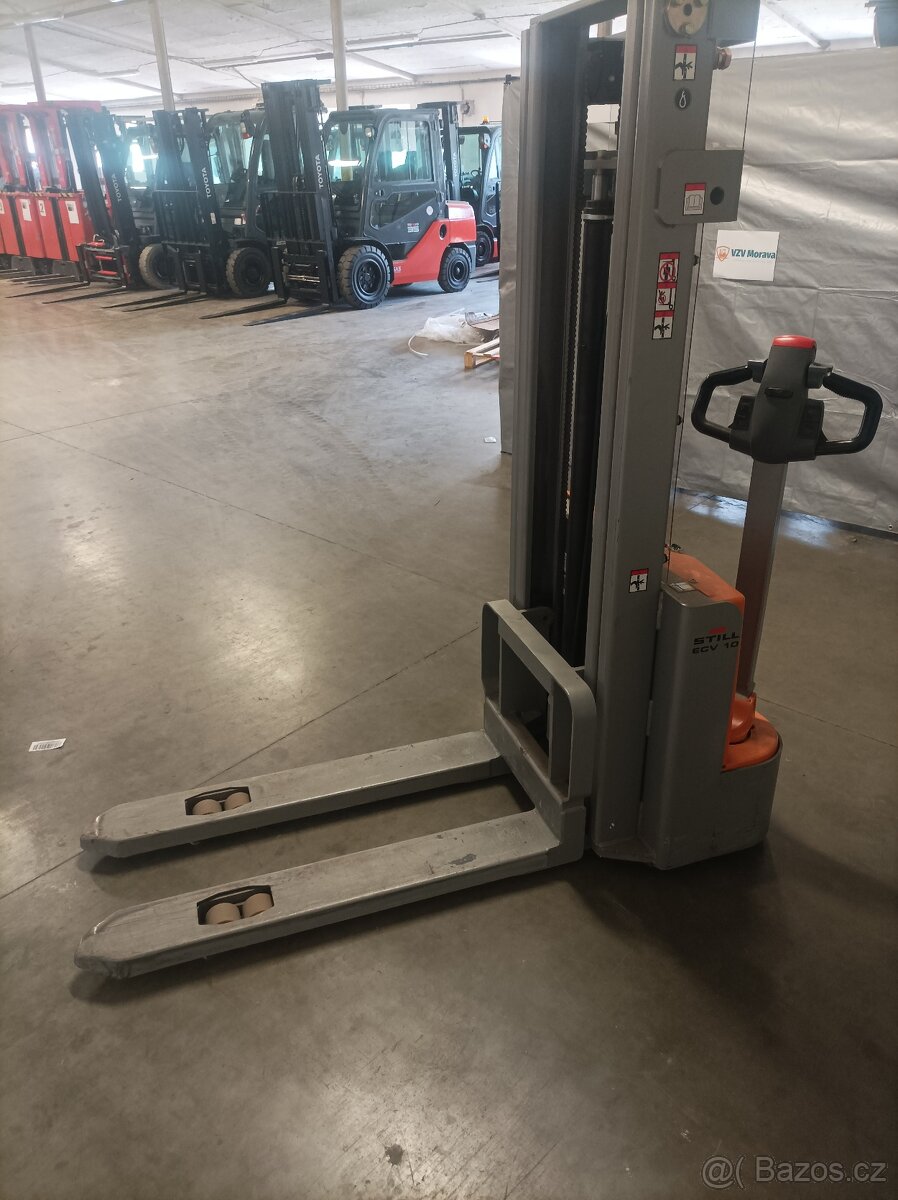 Prodám nízkozdvižný elektrický vozík Still cv10 - 4