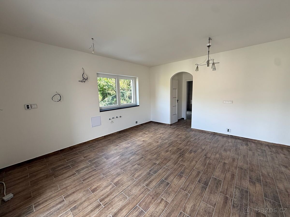 Prodej bytu 3+1 139 m² - 4