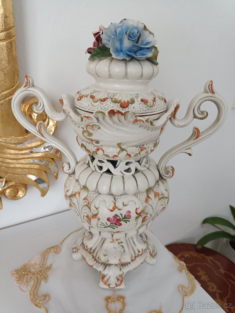 Starožitna porcelánová dzbanova váza. Signováno. - 4