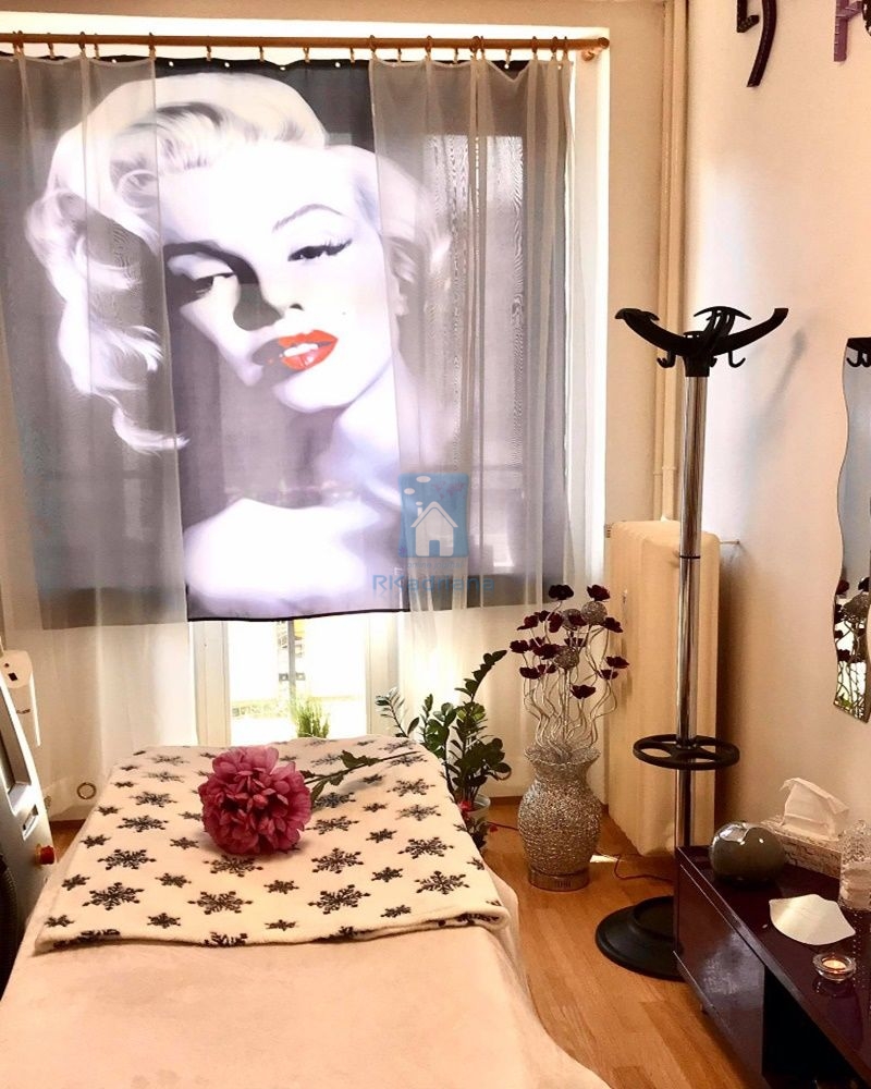 Pronájem sdílené místnosti v kosmetickém salonu Praha 5 - Sm - 4