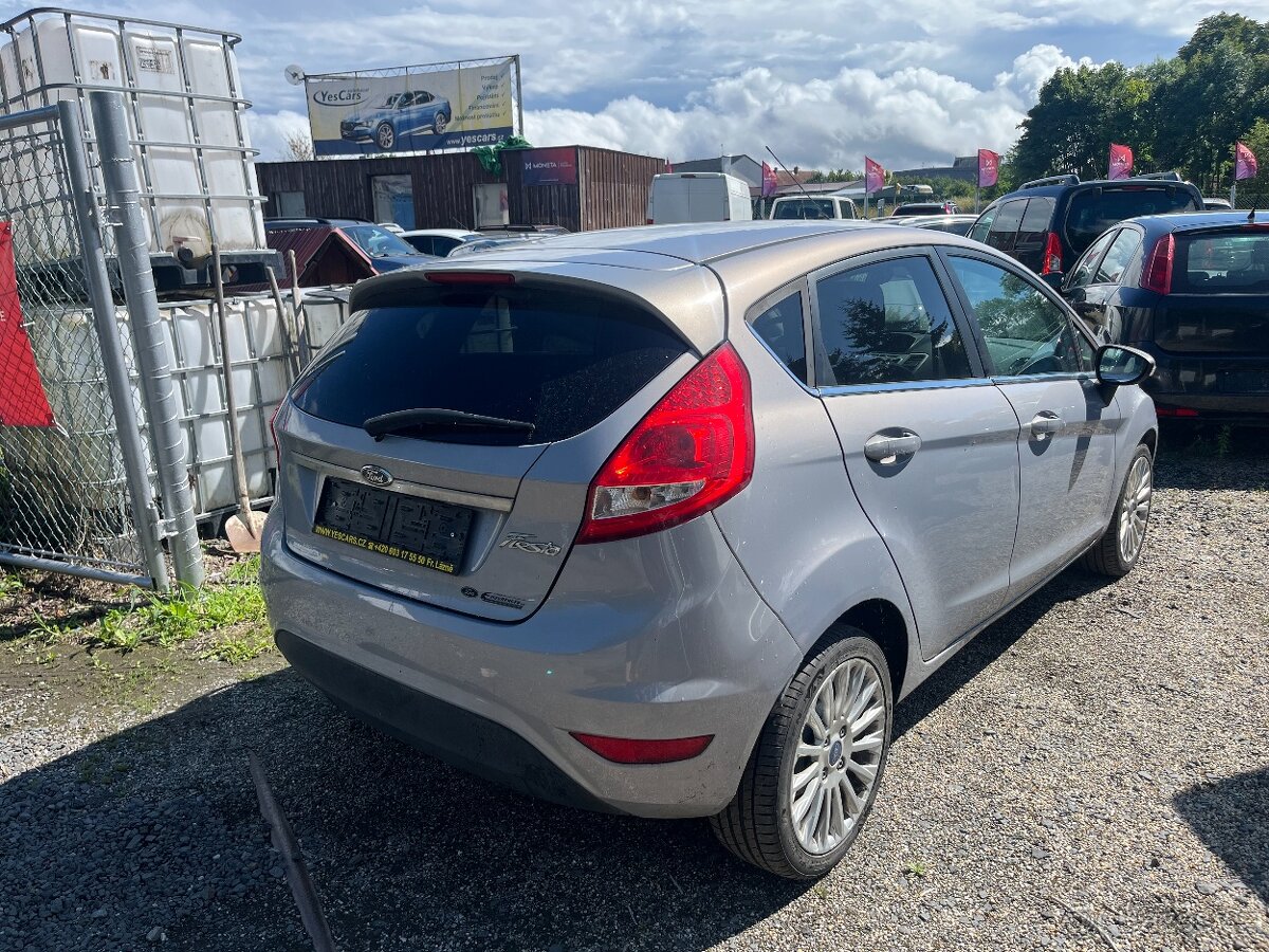 Ford Fiesta 1.4 - 4