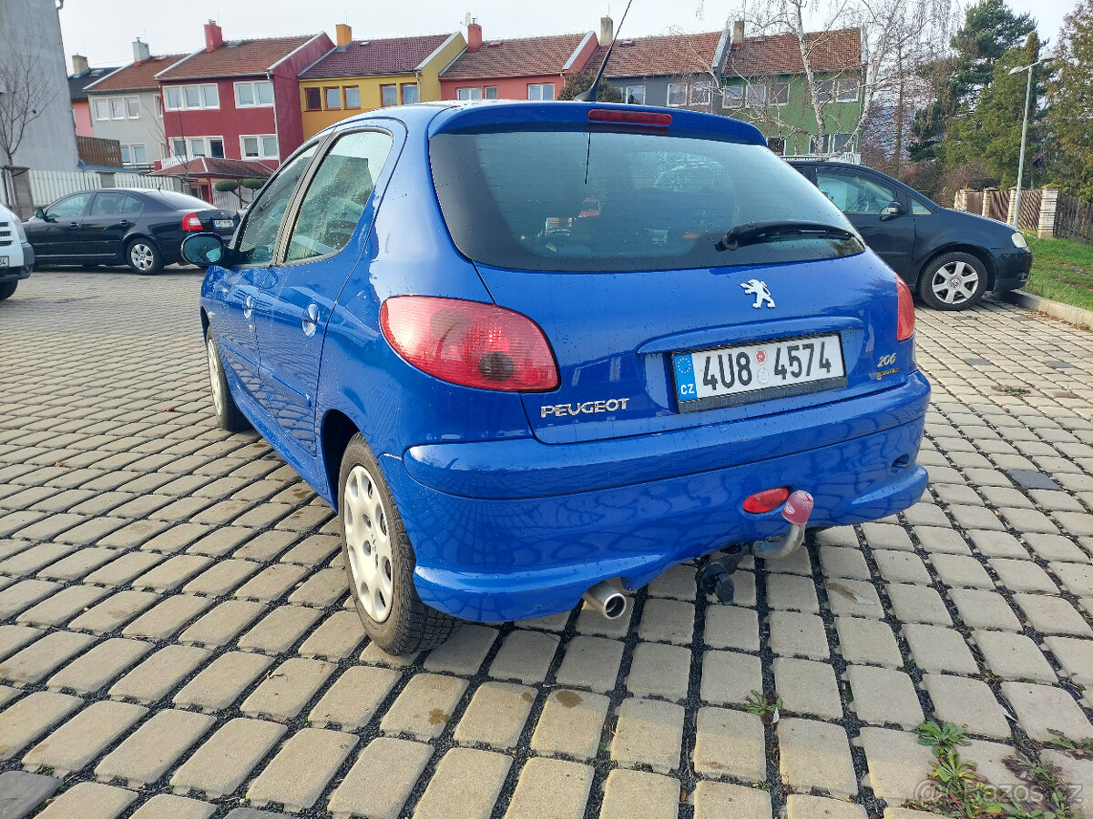 Peugeot 206 1.4i 55kw pouze 125 tis. km - 4