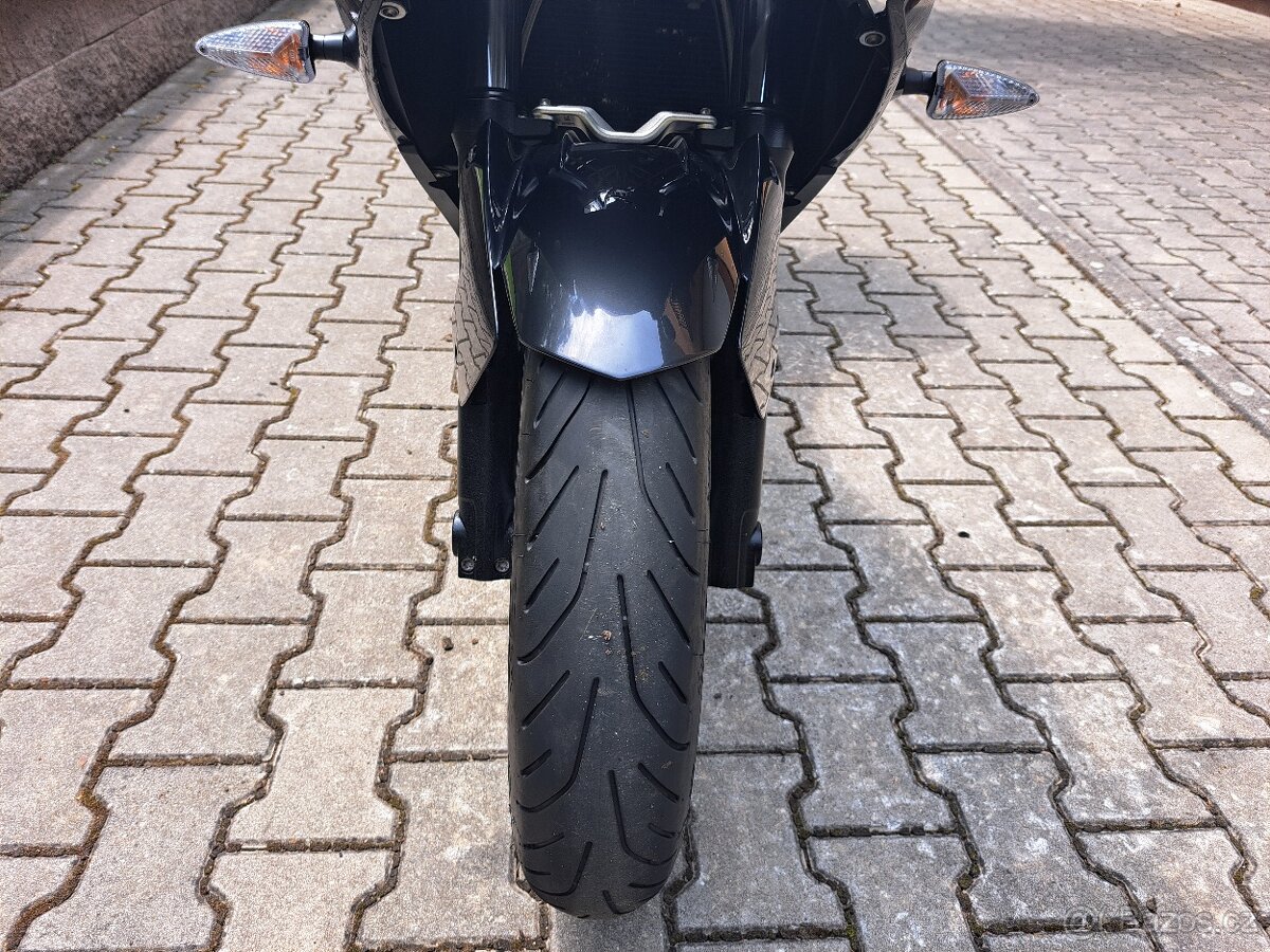 BMW F 800 GT - ABS, ESA, INFO, ASC, VYHŘÍVANÉ RUKOJETI 107.0 - 4