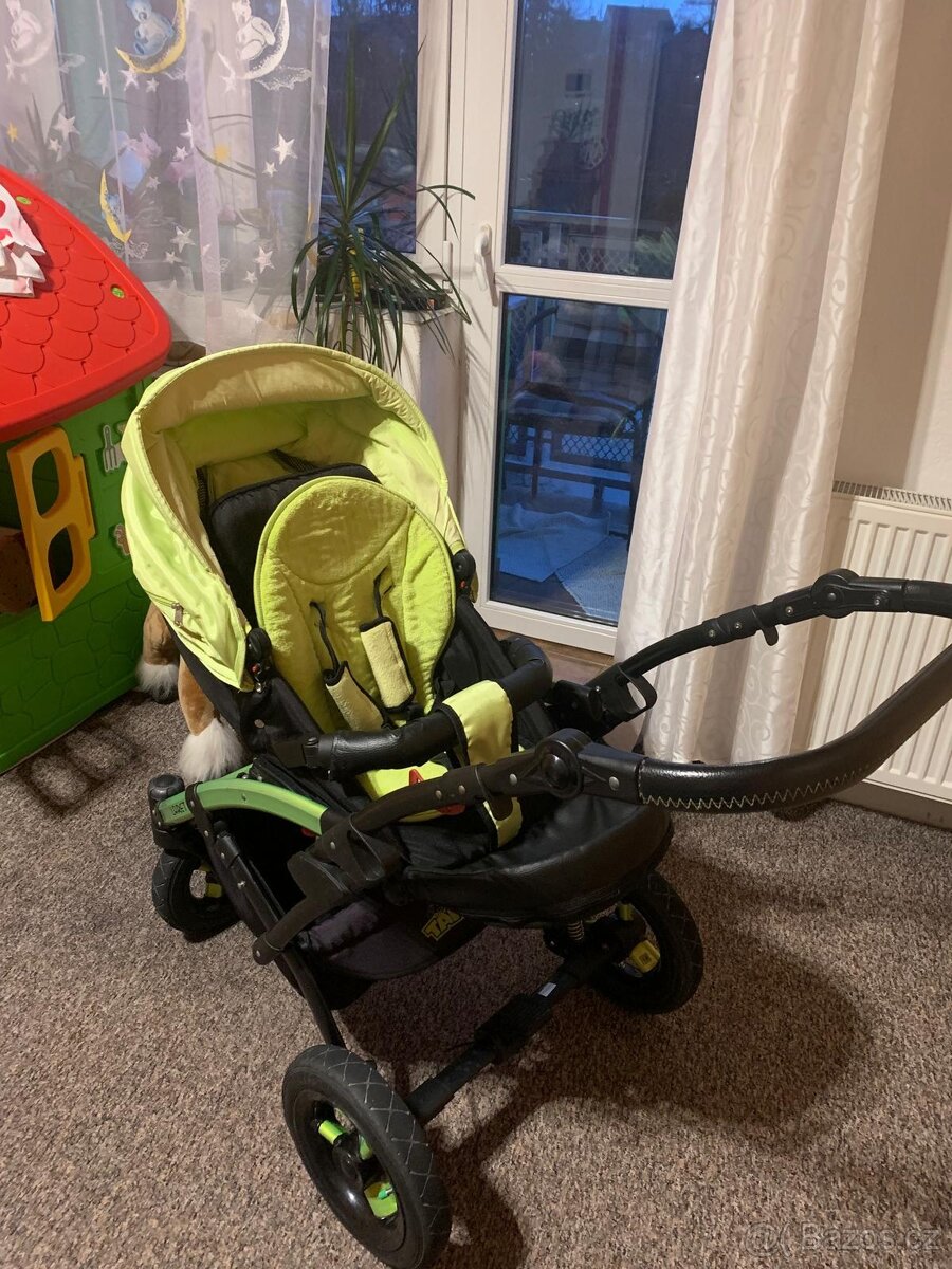 Prodáme kočárek v dobrém stavu - 4