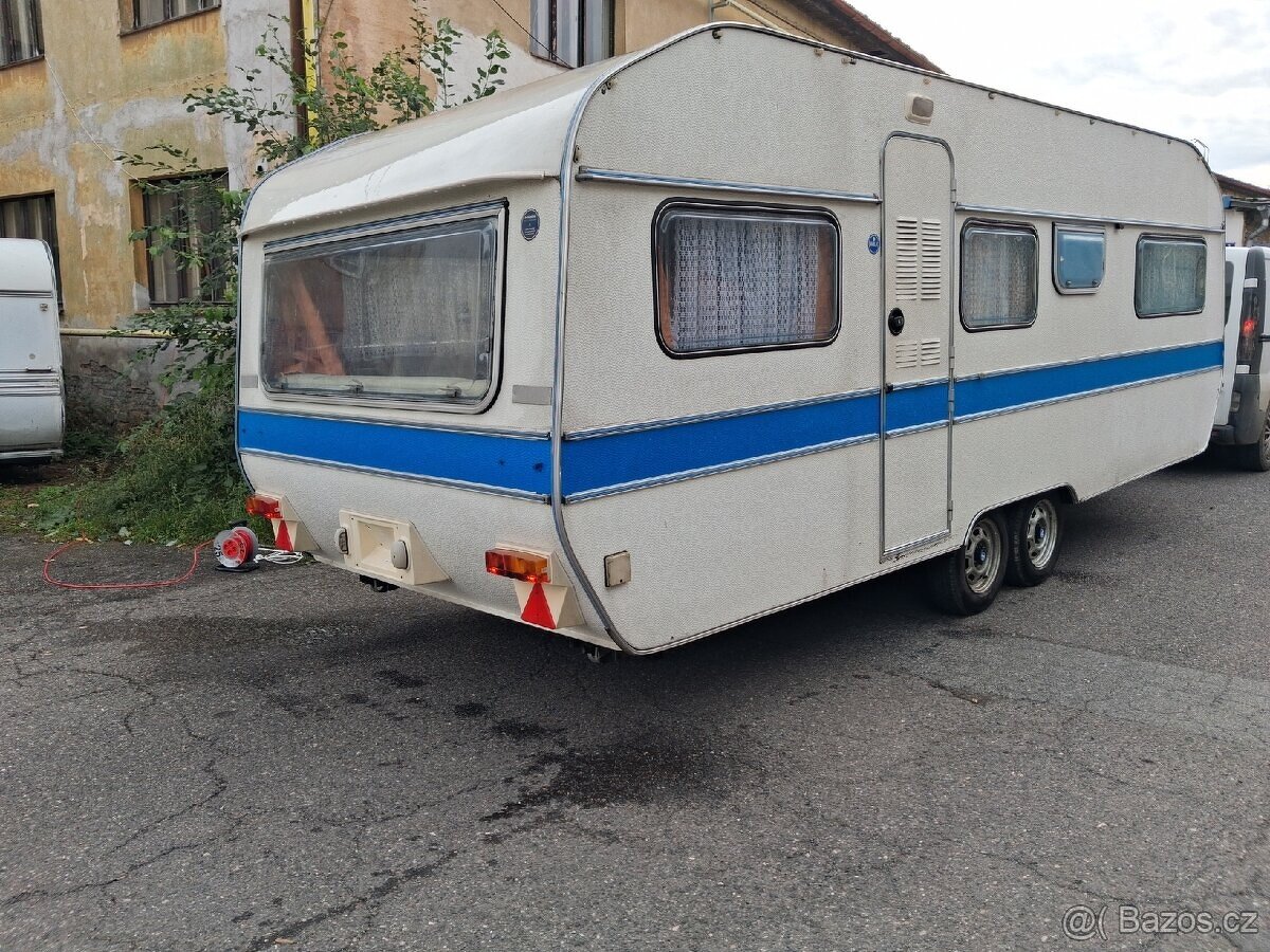 Prodám dvouosý karavan wilk ci - 4