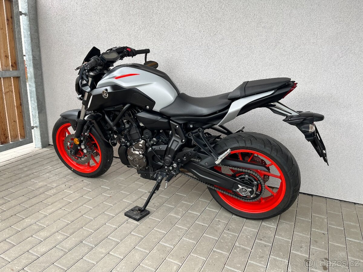 Yamaha MT-07 35kW - 4