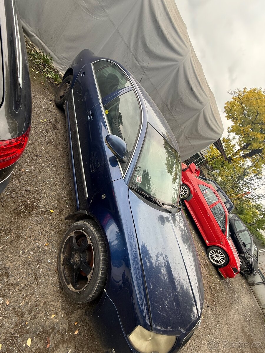 Náhradní díly Škoda superb 1 - 4