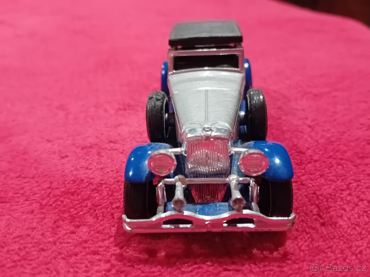 Model MATCHBOX YESTERYEAR DUESENBERG MODEL J 1930 - 4