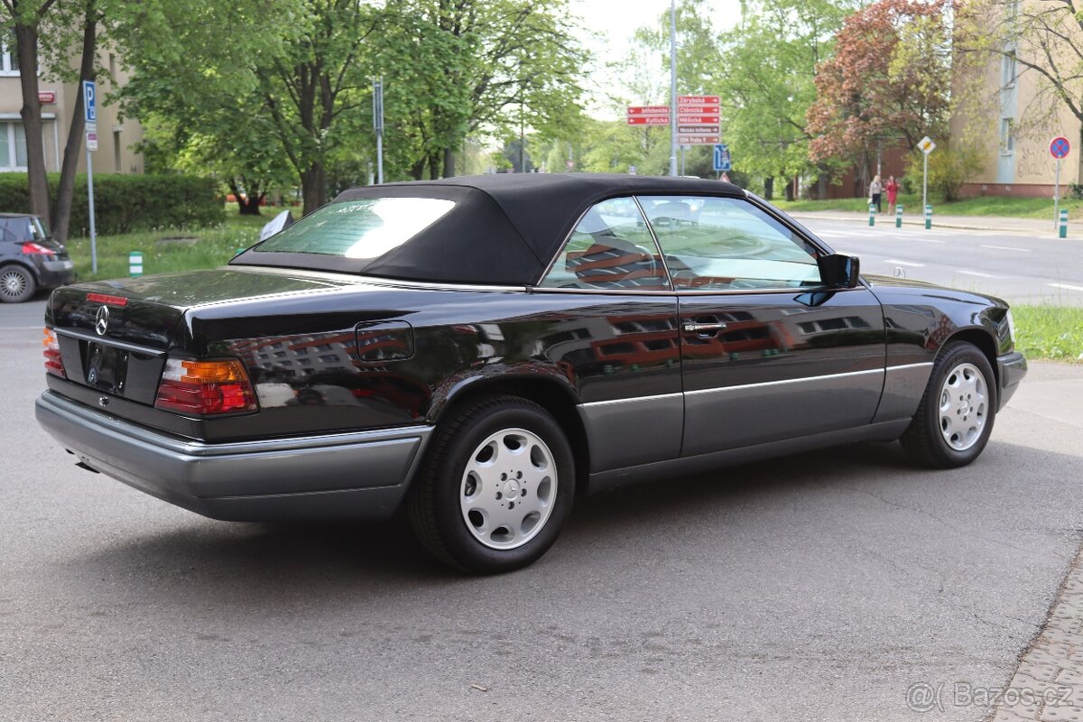 MERCEDES-BENZ 124 E320 CABRIO 162kW - 4