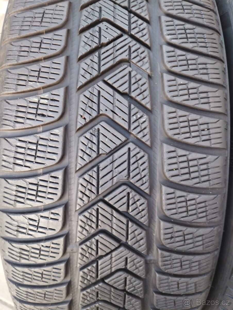 Pirelli Scorpion Winter 235/55 R19 101T - 4