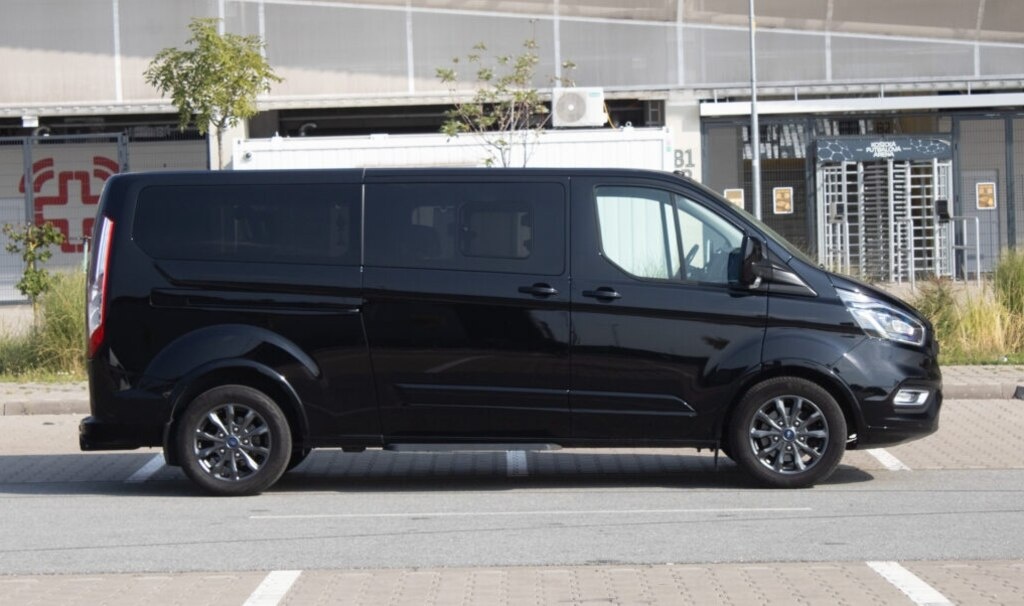 Ford Tourneo Custom L2 Titanium X z roku 2019 - 4