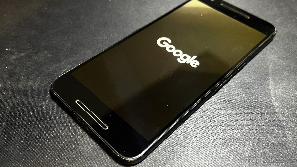 📱 Huawei Nexus 6P (černý) - 4