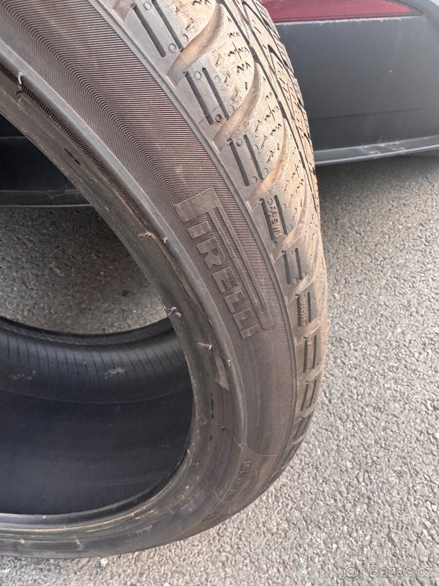 295/30 R21 - 4