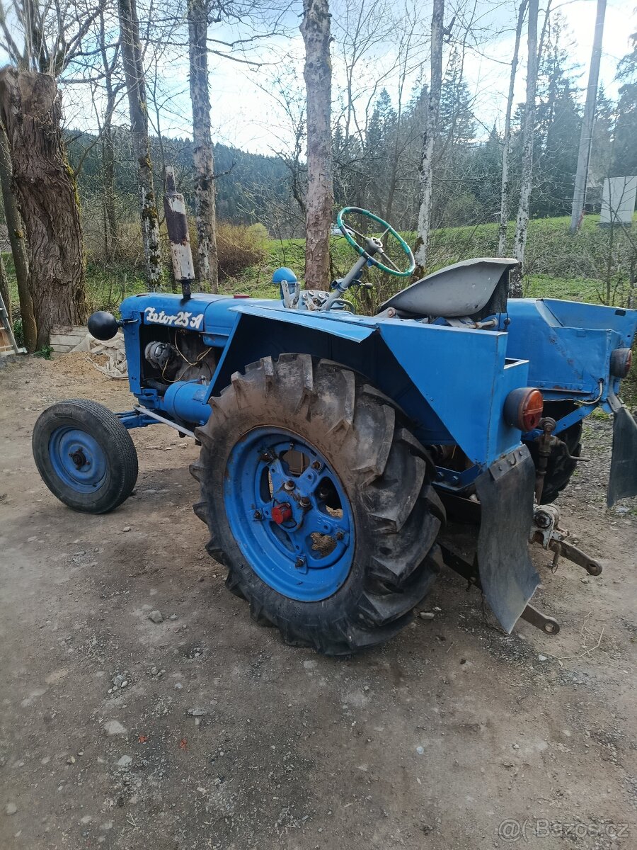 Zetor 25 - 4