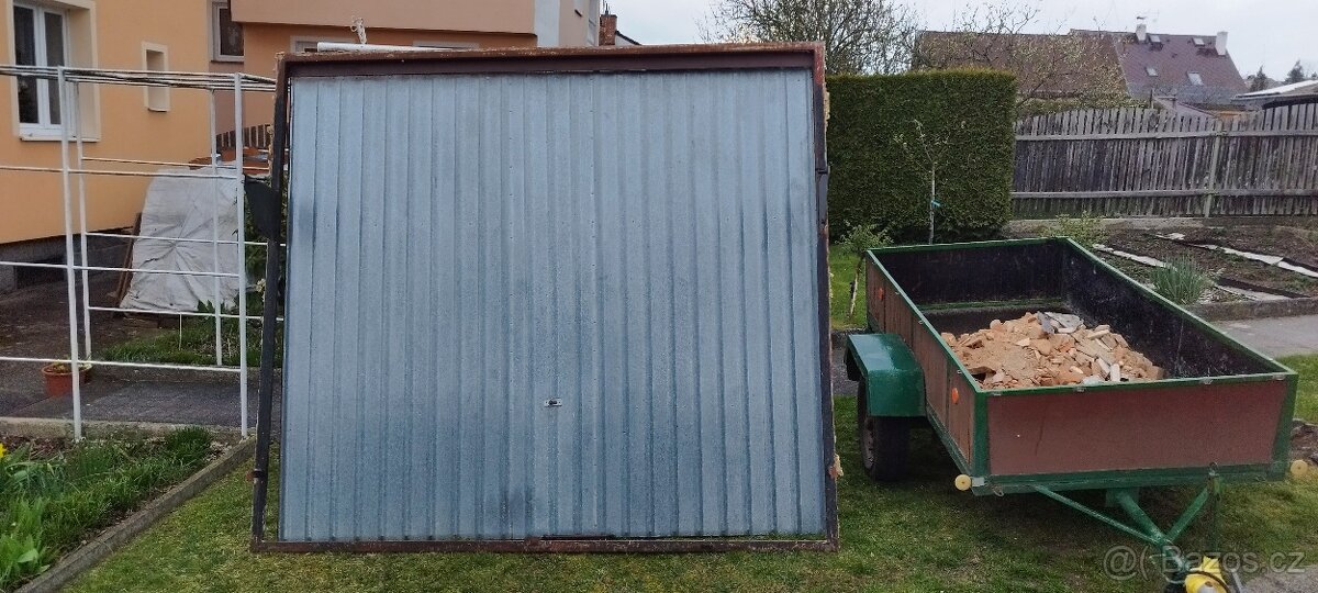 Garážová vrata výklopná - 4