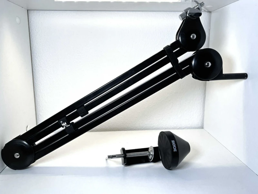 Studio Set - Mikrofon, Rameno, Mixpult, Pop-Filtr - 4