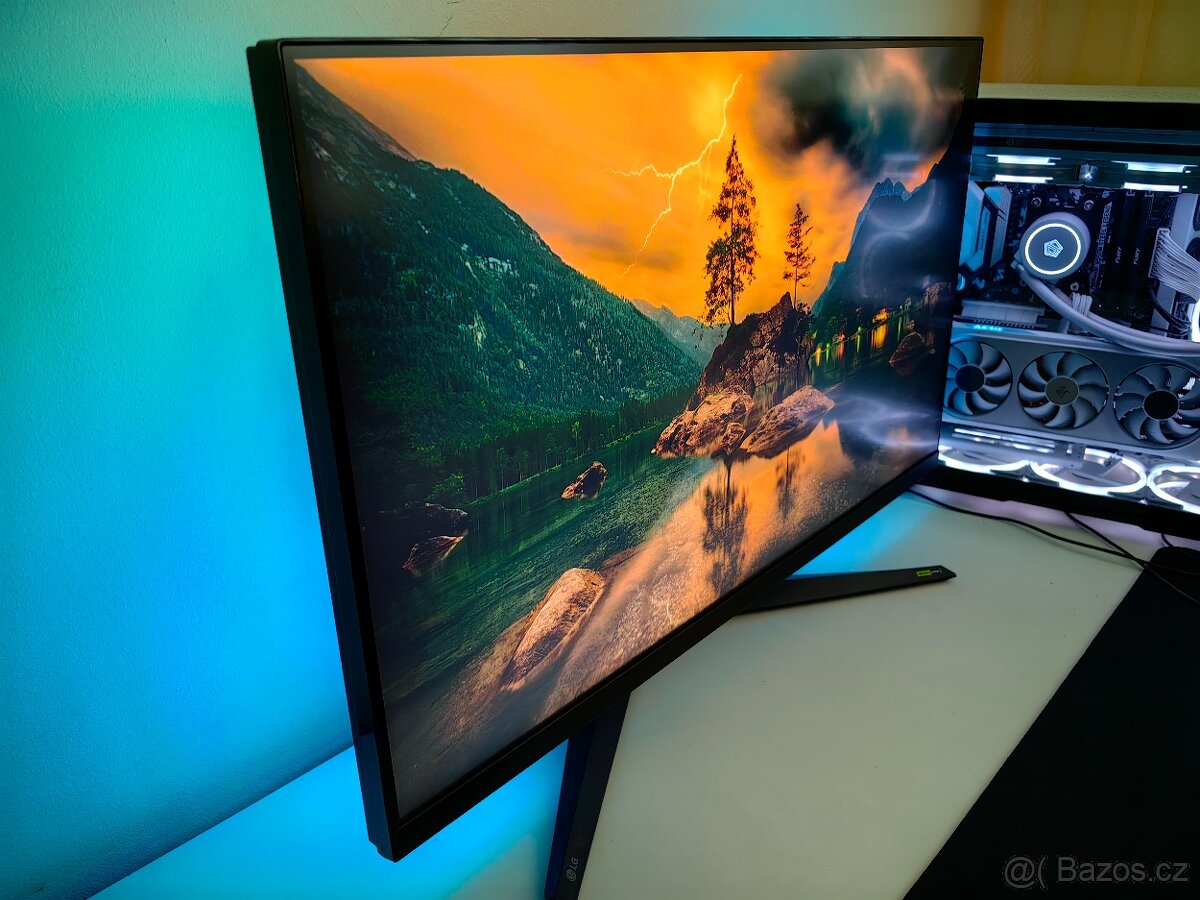 HERNÍ monitor LCD 31,5" (32") LG UltraGear 32GR93U-B 4K - 4