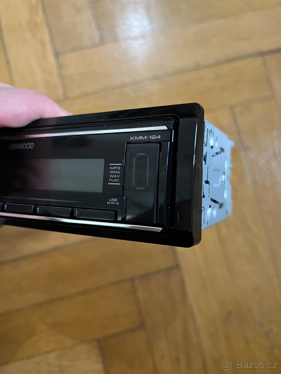 Kenwood KMM-124 - 4