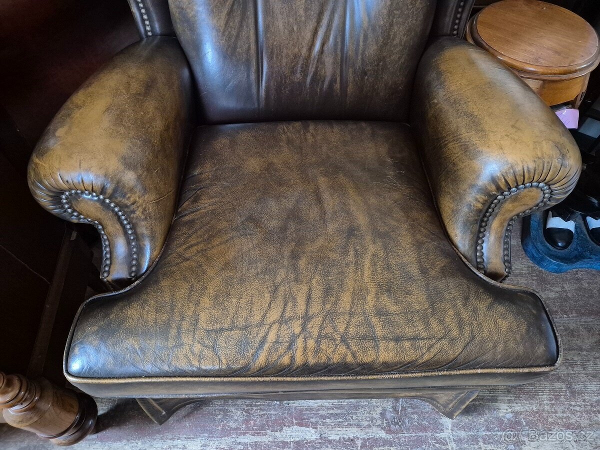 Kožené křeslo / ušák - Anglický styl - 4