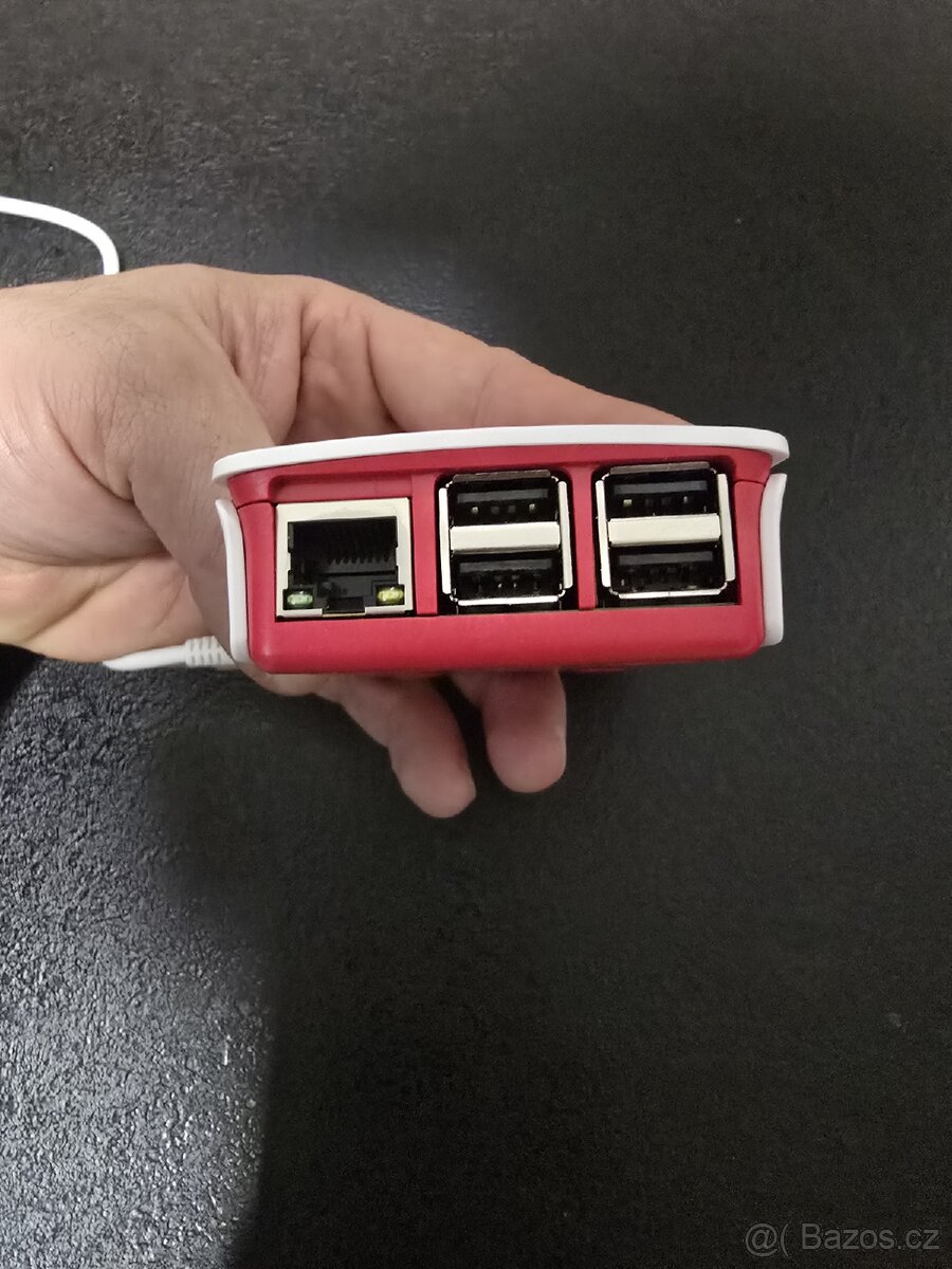 Raspberry Pi 3 Model B+ (top stav) - 4