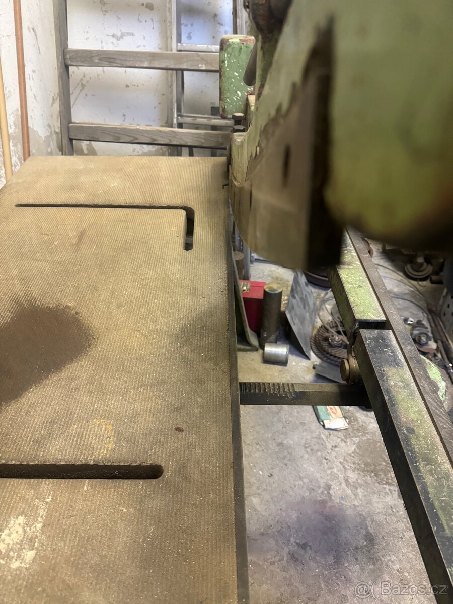 Tabulové nůžky na plech - 4