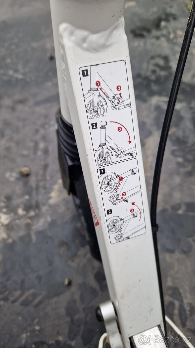 Dětská koloběžka - 4