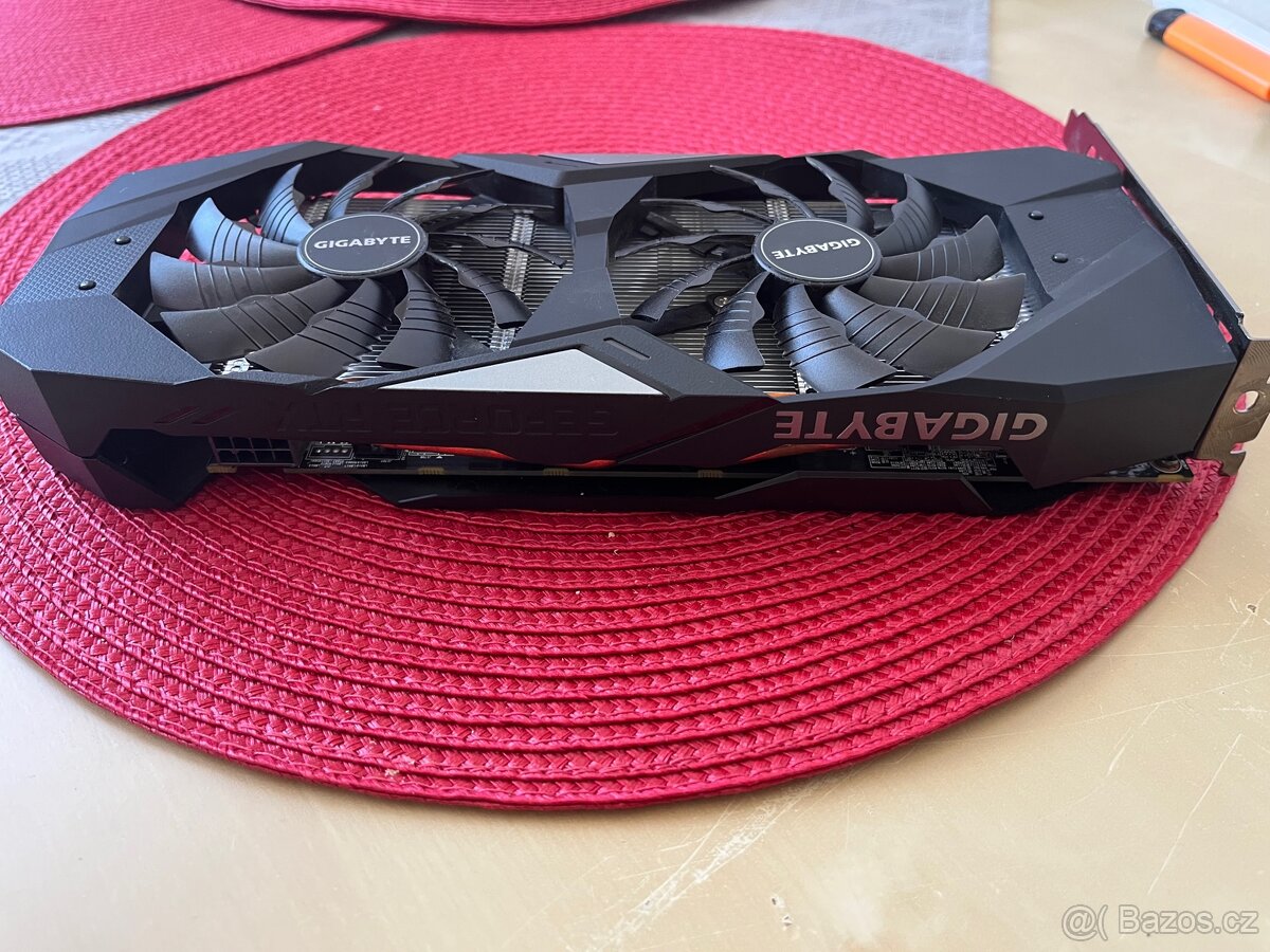 RTX 2060 Super 8 GB - 4