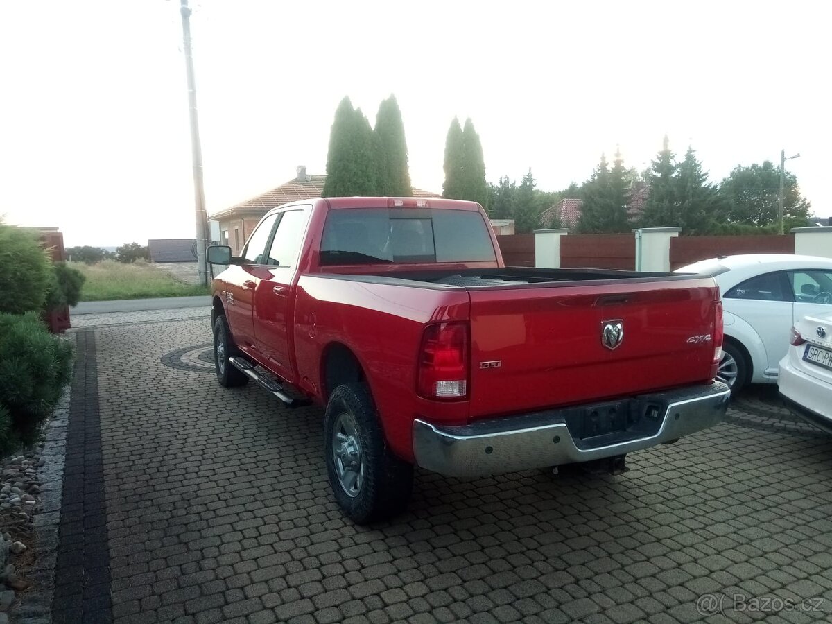 Dodge RAM 2500 5.7 2016