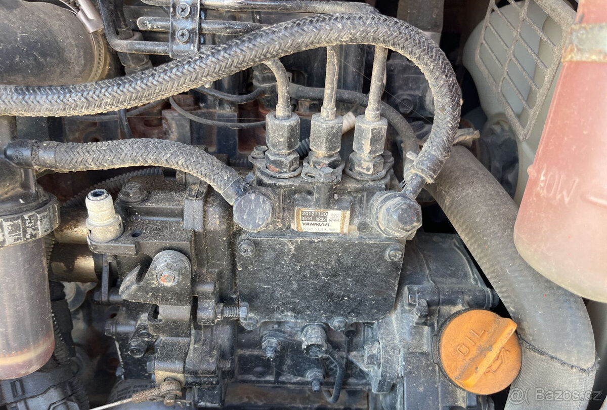 mini bagr yanmar 2,3t - porucha pojezdu 292 000Kč + DPH - 4