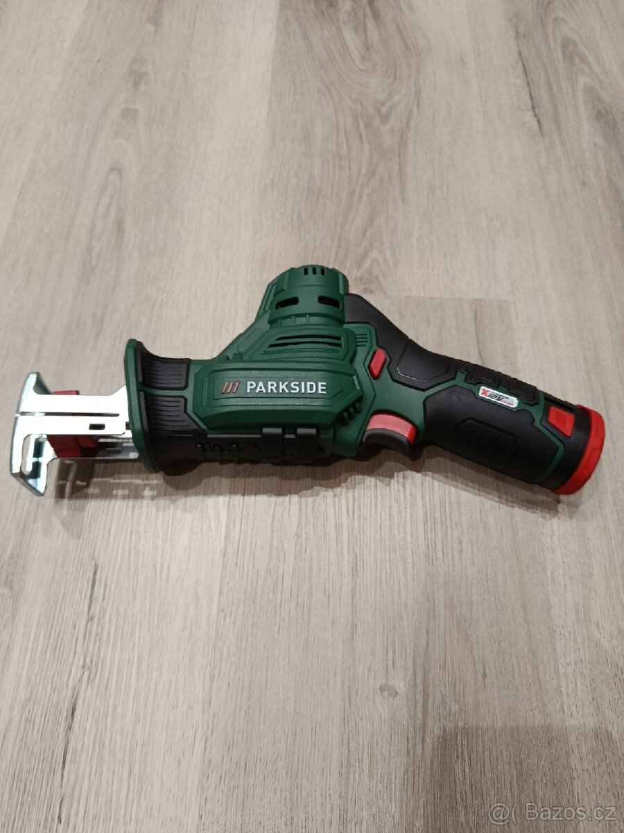 Aku pilka na větve - 4