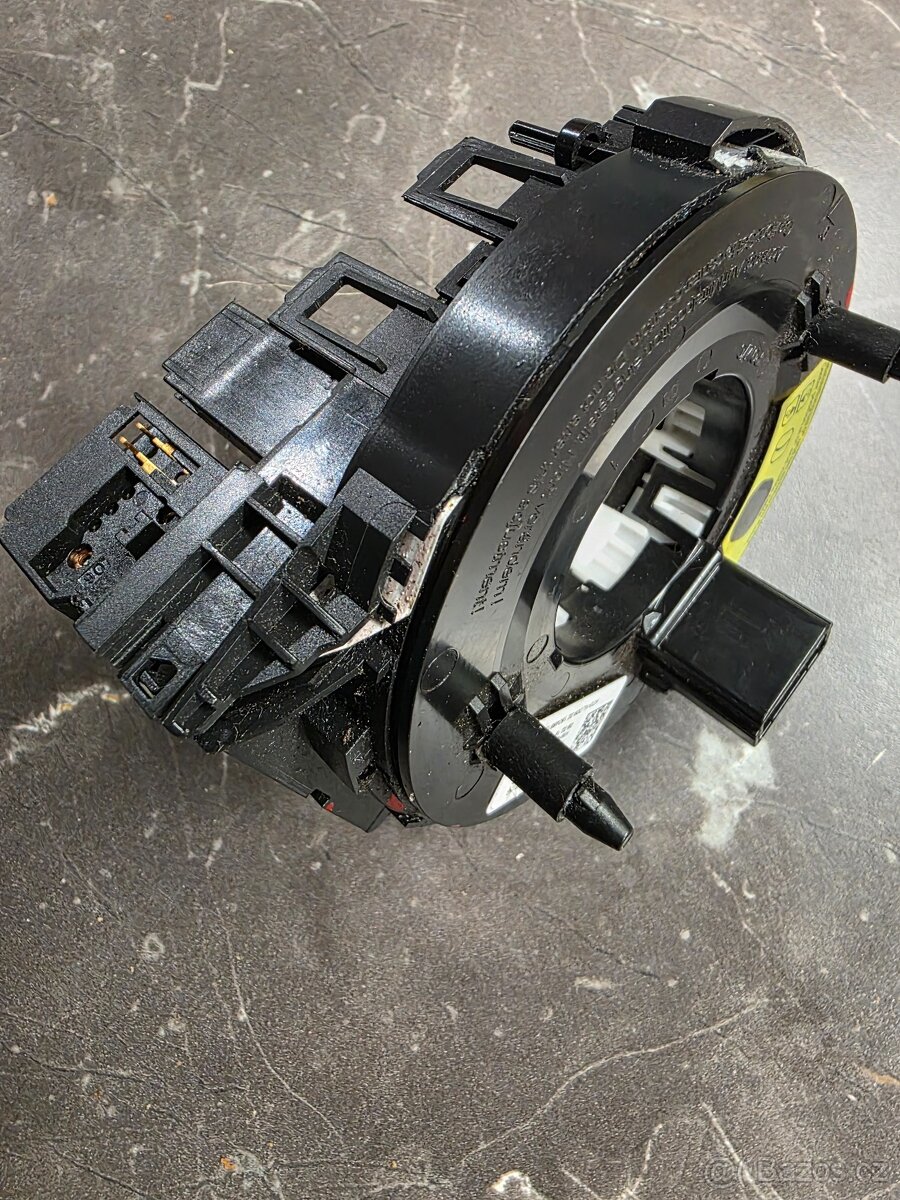 VW Transporter T6 kroužek pod volant - 4