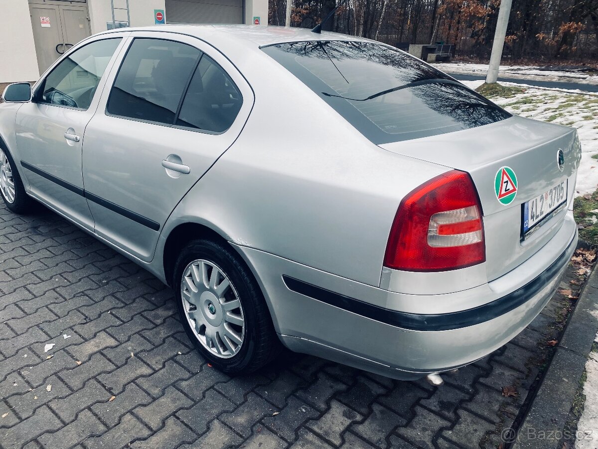 Škoda octavia 2 1.9 TDi 77kw - 4