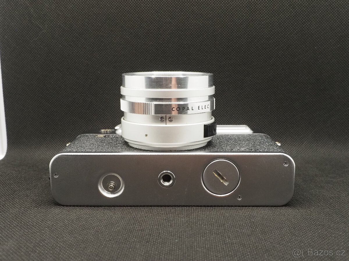 Yashica Elektro 35 - 4