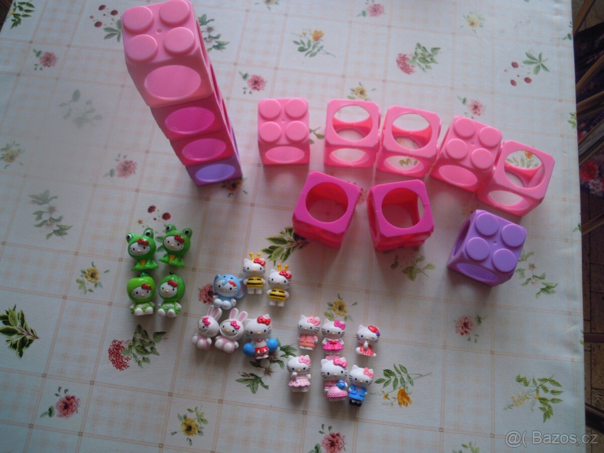 Hra Hellou Kitty skládačka.. - 4