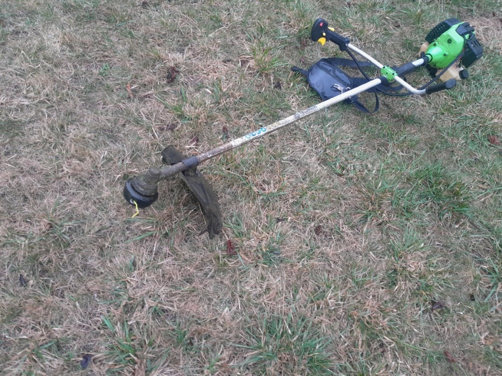 Benzínová strunová sekačka - 4