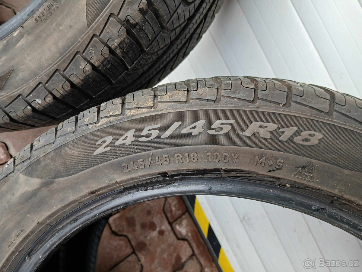 PIRELLI 245/45 R18-CELOROČNÍ-2KS - 4