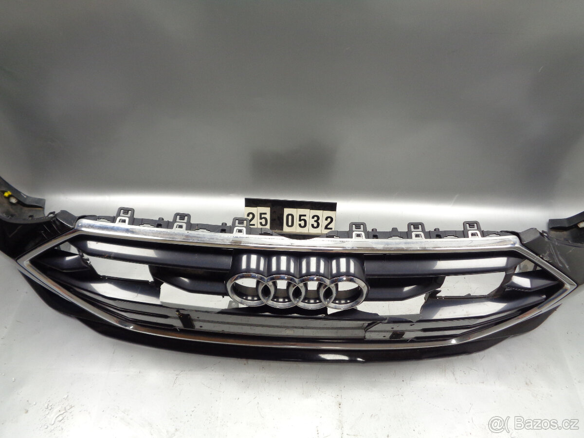přední nárazník Audi A7 4K8 807 096 - 4
