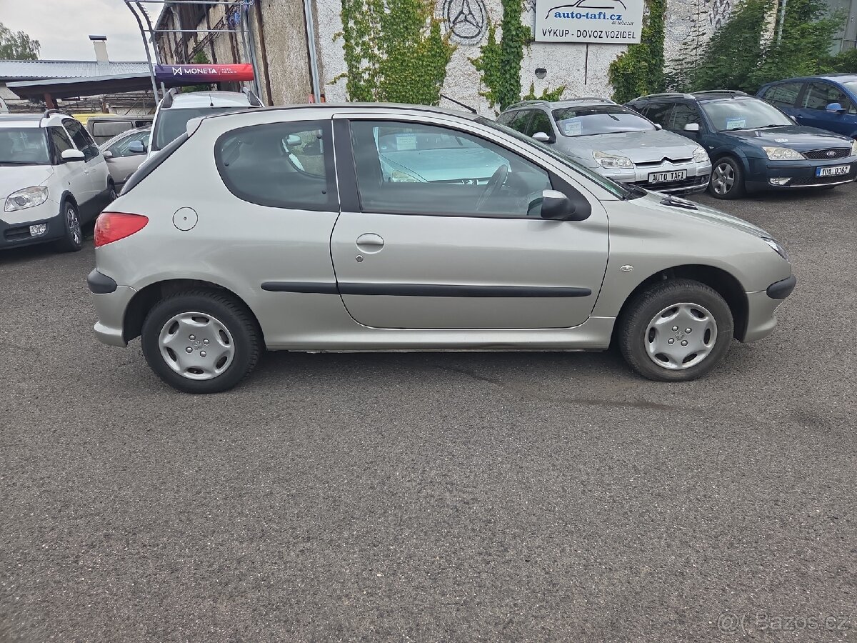Peugeot 206 1.4i Automat - 4